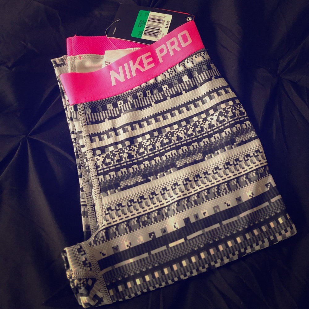 Nike Pro Training Leggings - NWT